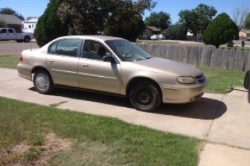 Junk 2003 Chevrolet Malibu Photo