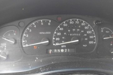 2000 Ford Explorer - Photo 19 of 22