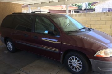 1999 Ford Windstar - Photo 2 of 6
