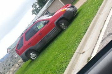 Junk 2001 Pontiac Aztek Photo