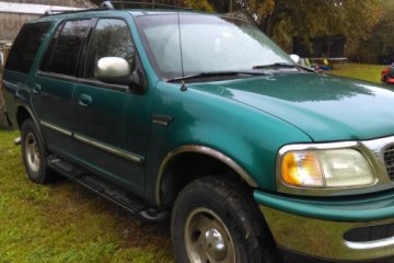 1998 Ford Expedition - Photo 2 of 3