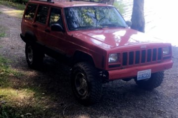 Junk 2000 Jeep Cherokee Image