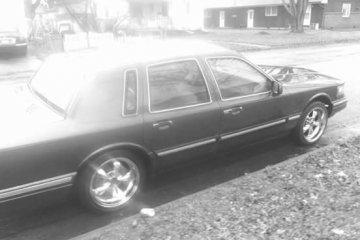Lincoln Town Car 1996