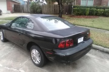 1996 Ford Mustang - Photo 1 of 6