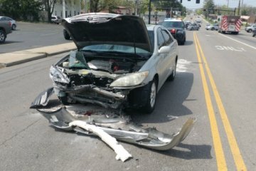 2005 Toyota Camry - Photo 1 of 3