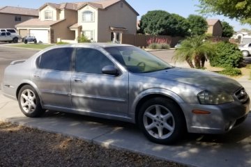 2003 Nissan Maxima - Photo 1 of 5