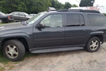 2006 Chevrolet TrailBlazer EXT - Photo 1 of 5