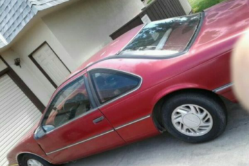 Junk 1991 Ford Thunderbird Photo