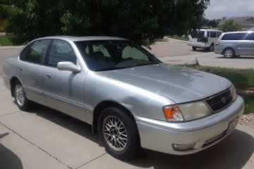 1999 Toyota Avalon - Photo 1 of 5