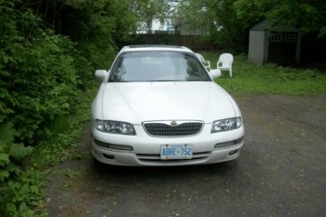 2000 Mazda Millenia - Photo 1 of 5