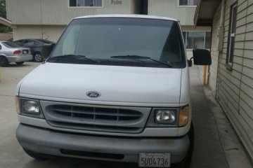 Ford E-150 1998