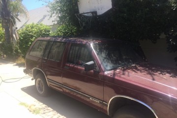 Junk 1991 Chevrolet Blazer Photo