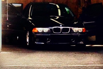 Junk 1998 BMW 5 Series Image