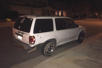 Ford Explorer 2000
