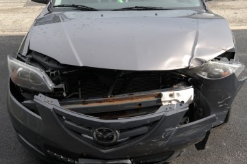 Junk 2007 Mazda 3 Image