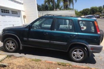 Junk 1998 Honda CR-V Image