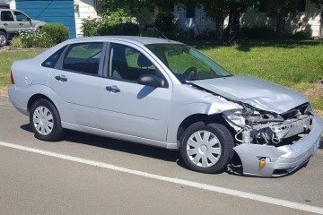 Junk 2007 Ford Focus Photography