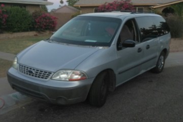 Junk 2001 Ford Windstar Image