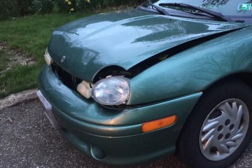 1999 Dodge Neon - Photo 1 of 2