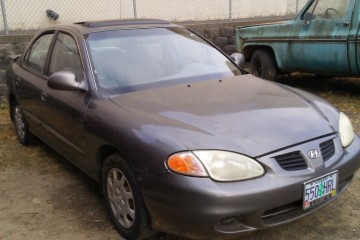 Junk 2000 Hyundai Elantra Image