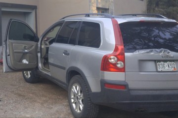 Volvo XC90 2003