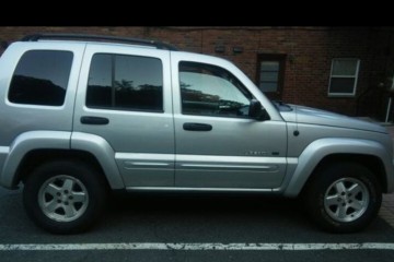 2003 Jeep Liberty - Photo 1 of 2