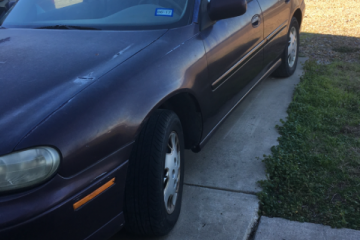 1997 Chevrolet Malibu - Photo 1 of 3