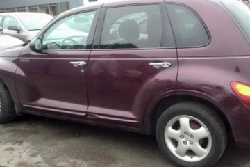 Junk 2002 Chrysler PT Cruiser Image