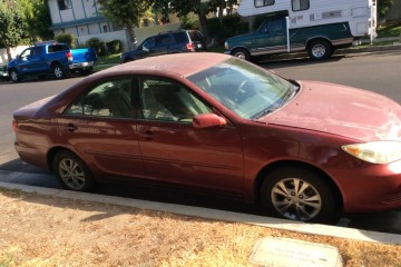 2005 Toyota Camry - Photo 1 of 8