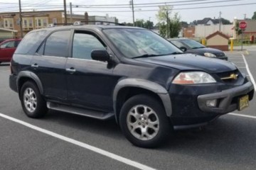 Junk 2001 Acura MDX Photo