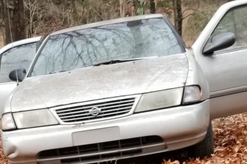 Junk 1997 Nissan Sentra Photo