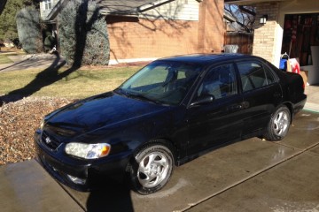 2001 Toyota Corolla - Photo 1 of 4