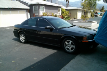 Junk 2000 Lincoln LS Image