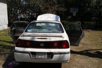 2001 Chevrolet Impala - Photo 3 of 7