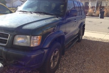 1999 Isuzu Trooper