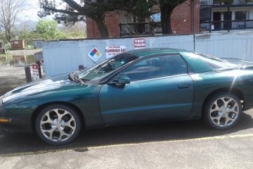 1995 Pontiac Firebird - Photo 1 of 4