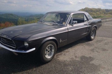 1990 Ford Mustang - Photo 2 of 2