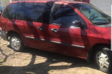 Ford Windstar 2000
