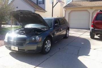 Dodge Magnum 2005