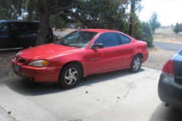 Junk 2000 Pontiac Grand Am Image