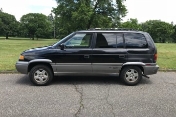 1998 Mazda MPV - Photo 1 of 7