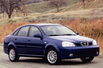 2004 Suzuki Forenza