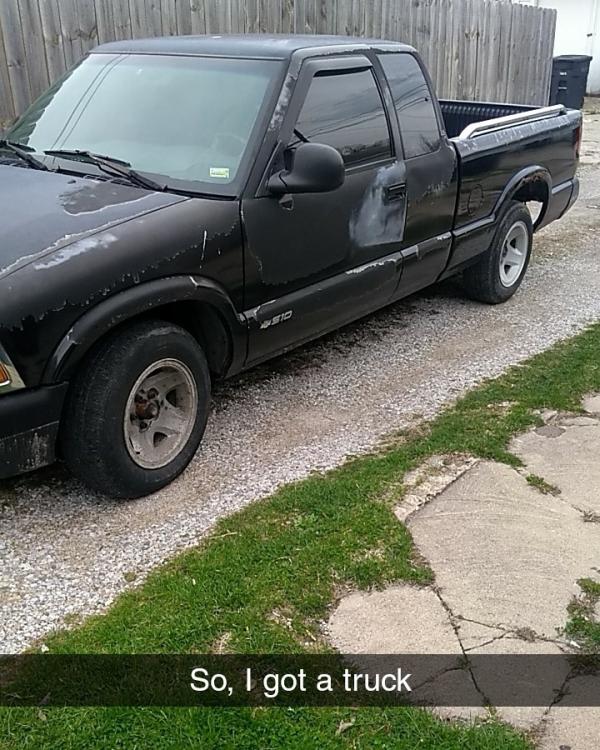 1995 Chevrolet S10 For Sale in Lafayette, IN Salvage Cars
