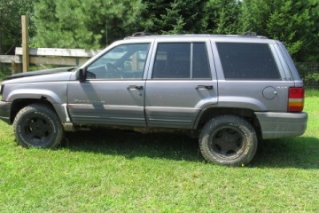 1996 Jeep Cherokee - Photo 1 of 3