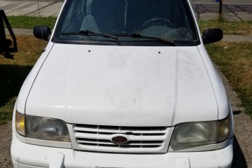 Junk 1997 Kia Sportage Image