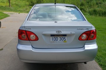 2007 Toyota Corolla - Photo 2 of 6