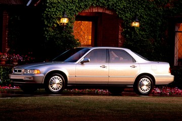 Junk 1991 Acura Legend Photography