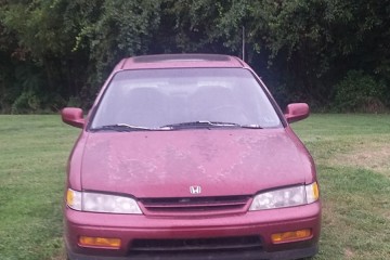 1995 Honda Accord - Photo 1 of 4