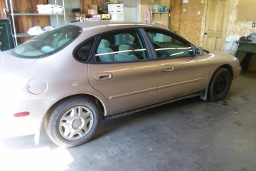 Ford Taurus 1999