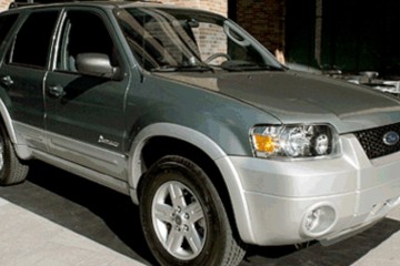 Junk 2006 Ford Escape Hybrid Photo